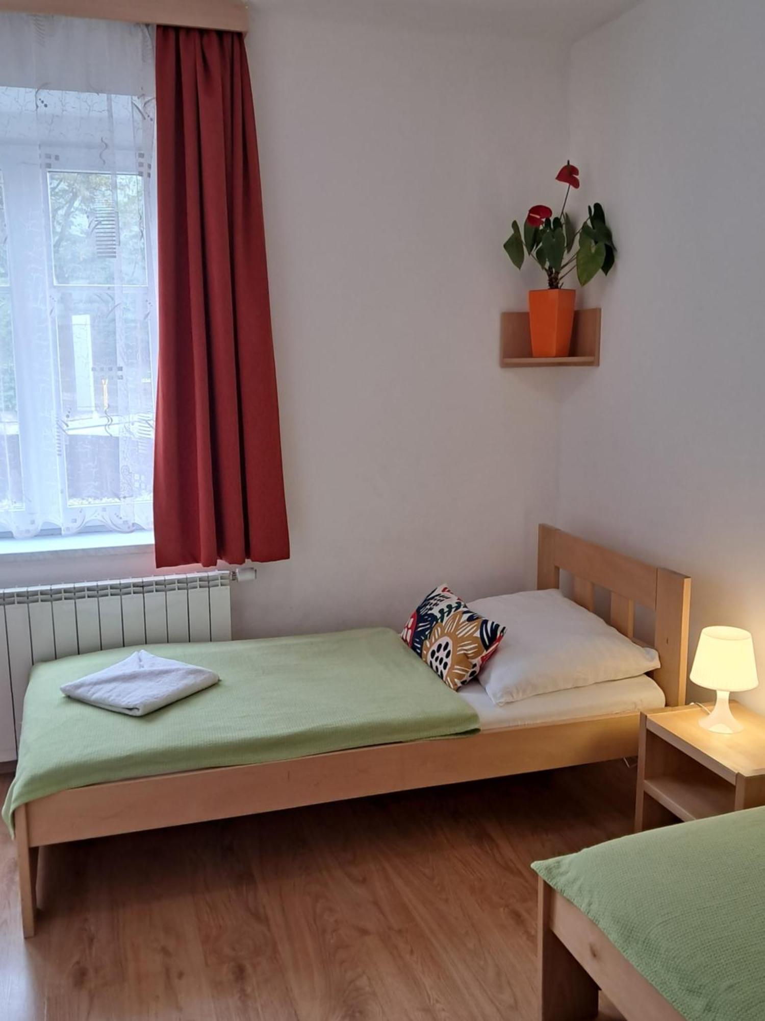 Hotel Garni Rambousek Prague Exterior photo