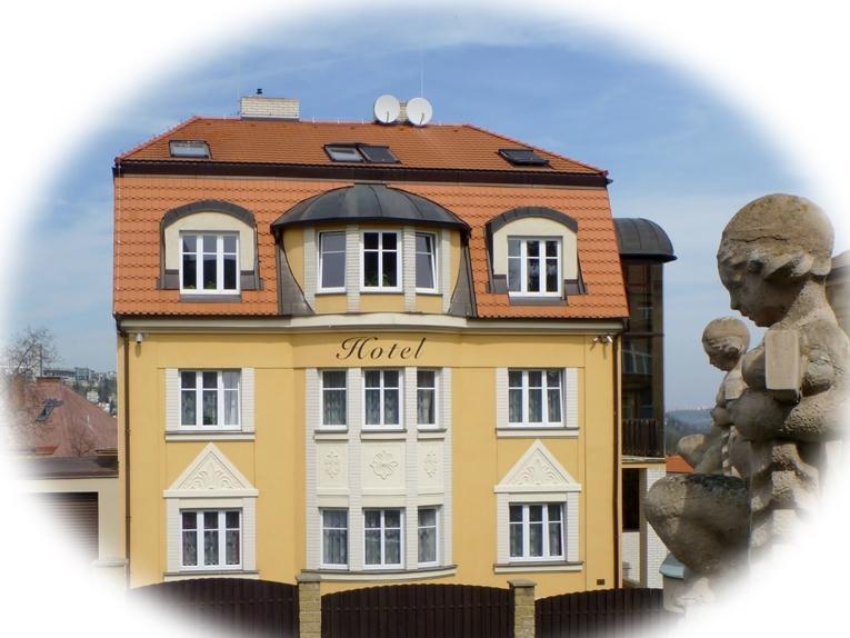 Hotel Garni Rambousek Prague Exterior photo