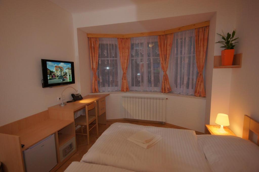 Hotel Garni Rambousek Prague Exterior photo